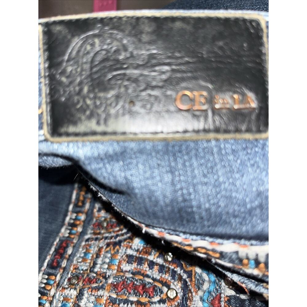 Grace In LA Embroidered Denim Jeans SZ 19 - Picture 5 of 5